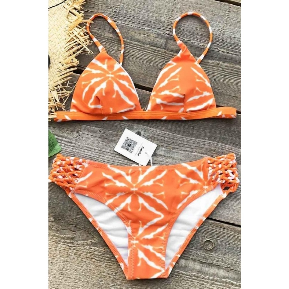 *NWT* Cupshe tie-dye clasp back knotted bikini